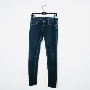 Vans Skinny Jeans in Dark Indigo Wash